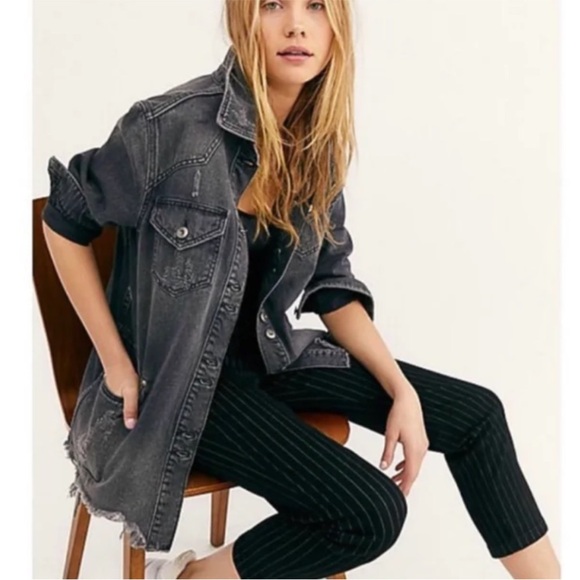 Free People Moonchild Denim Shirt Jacket faded Black XS - Picture 2 of 14